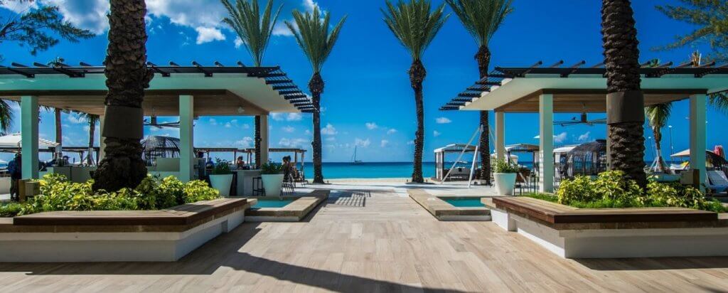 חתונות ליד הים