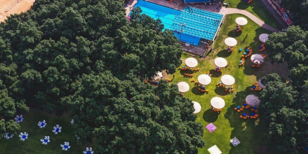 בריכה בשרון 3