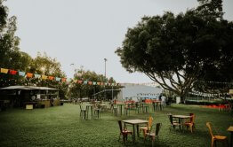 בריכה בשרון Paradise Garden מבט לקייטרינג