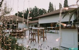 הבית בשרון  קבלת פנים