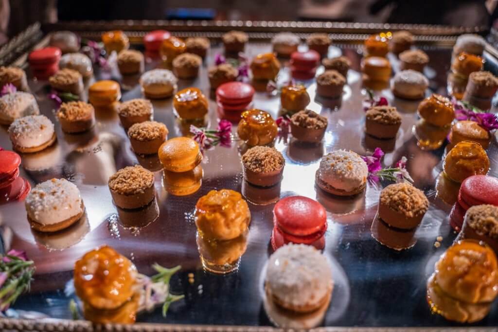 איך מארגנים אירוע השקה מקצועי ואיכותי