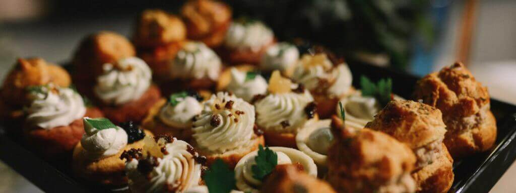 קינוחים באירוע השקה