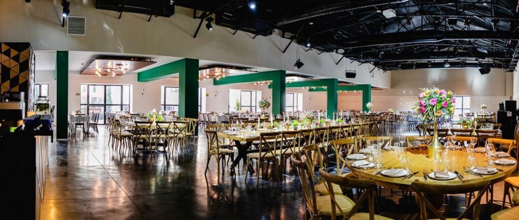 חלל אורבני לאירועים אמורה