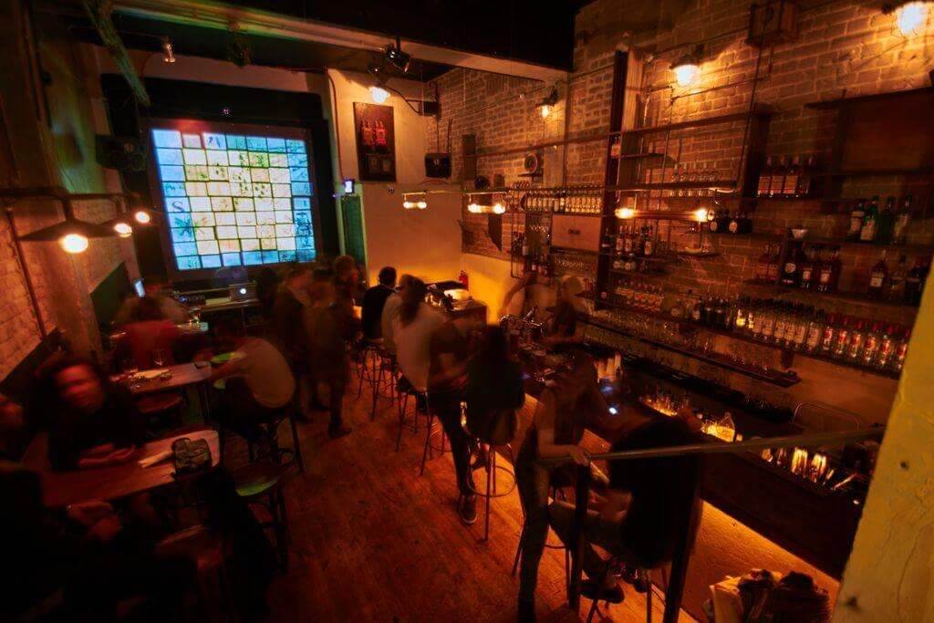 ספוטניק - מועדון ובר לאירועים