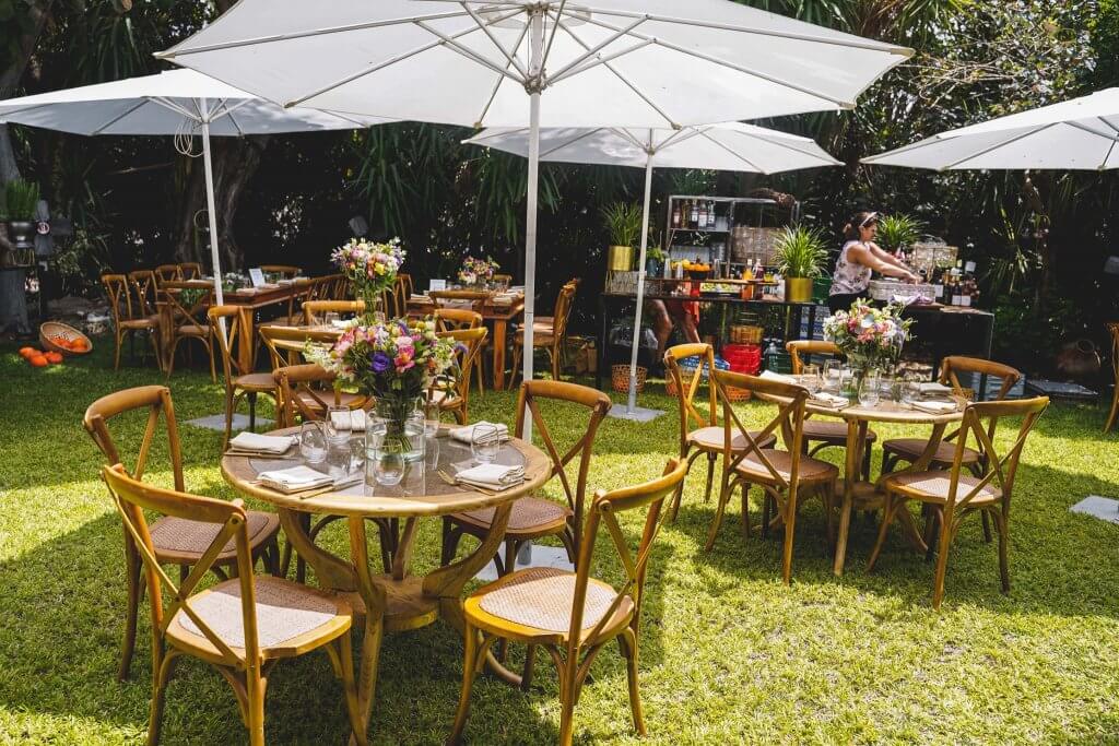 חתונה כפרית בחצר הבית