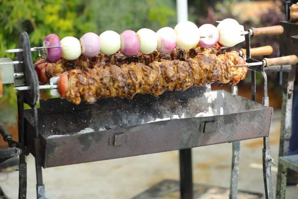 קייטרינג בשרי ליום הולדת