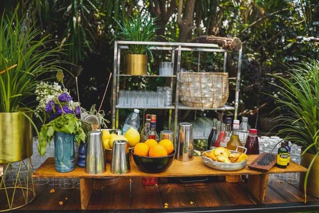 ציוד לסדנת אלכוהול