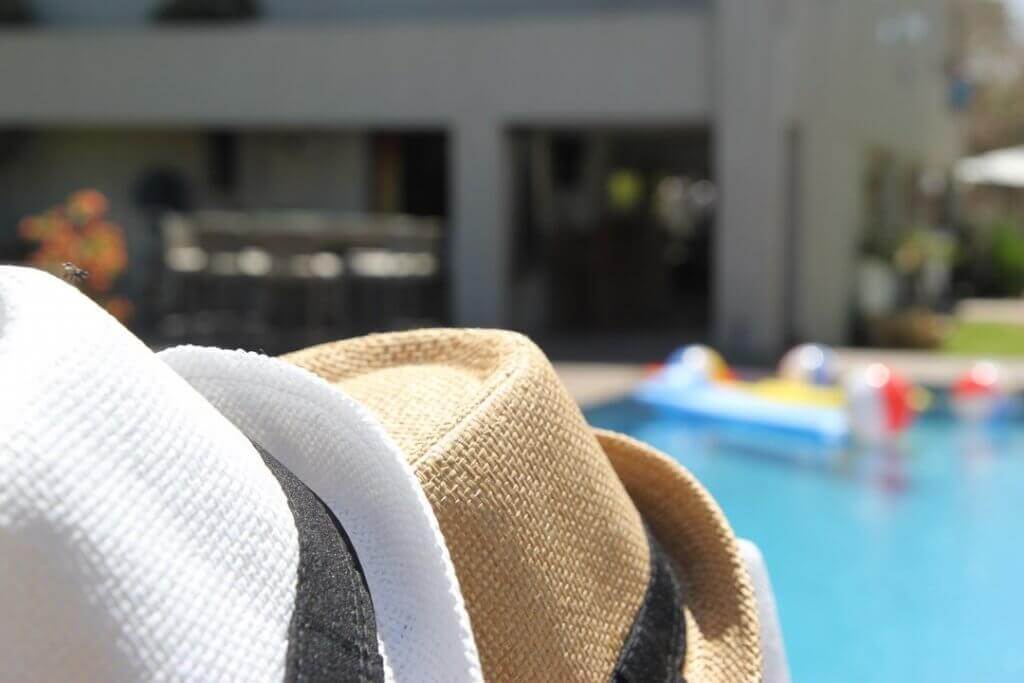 חתונה קטנה בשישי צהרים בימי הקורונה 2020