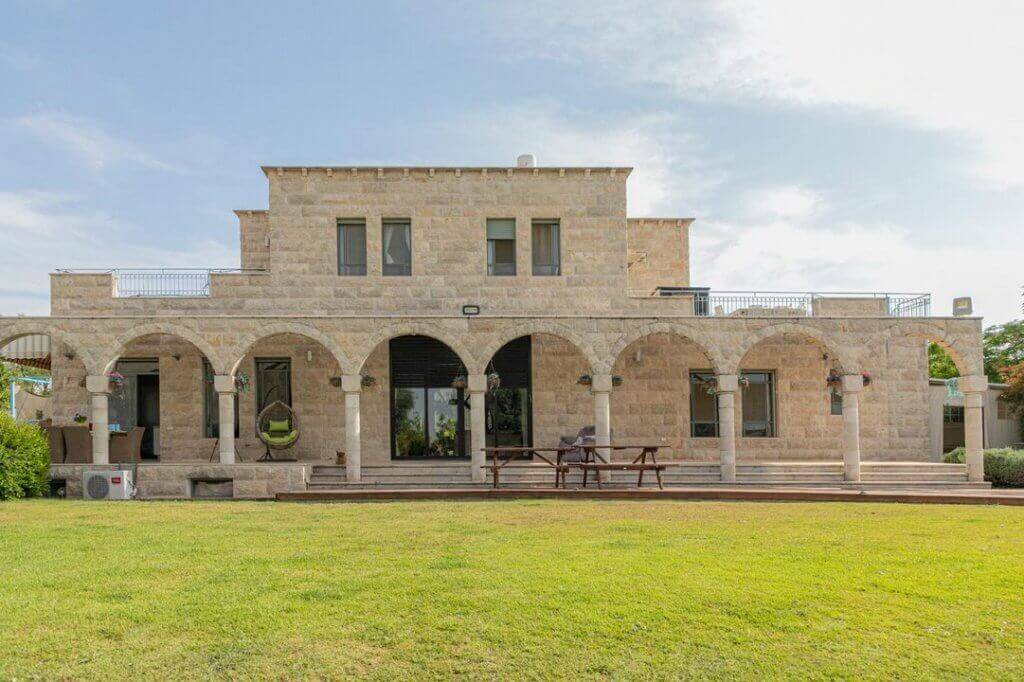 WhatsApp Image 2020-07-01 at 13.58.43 (Copy)