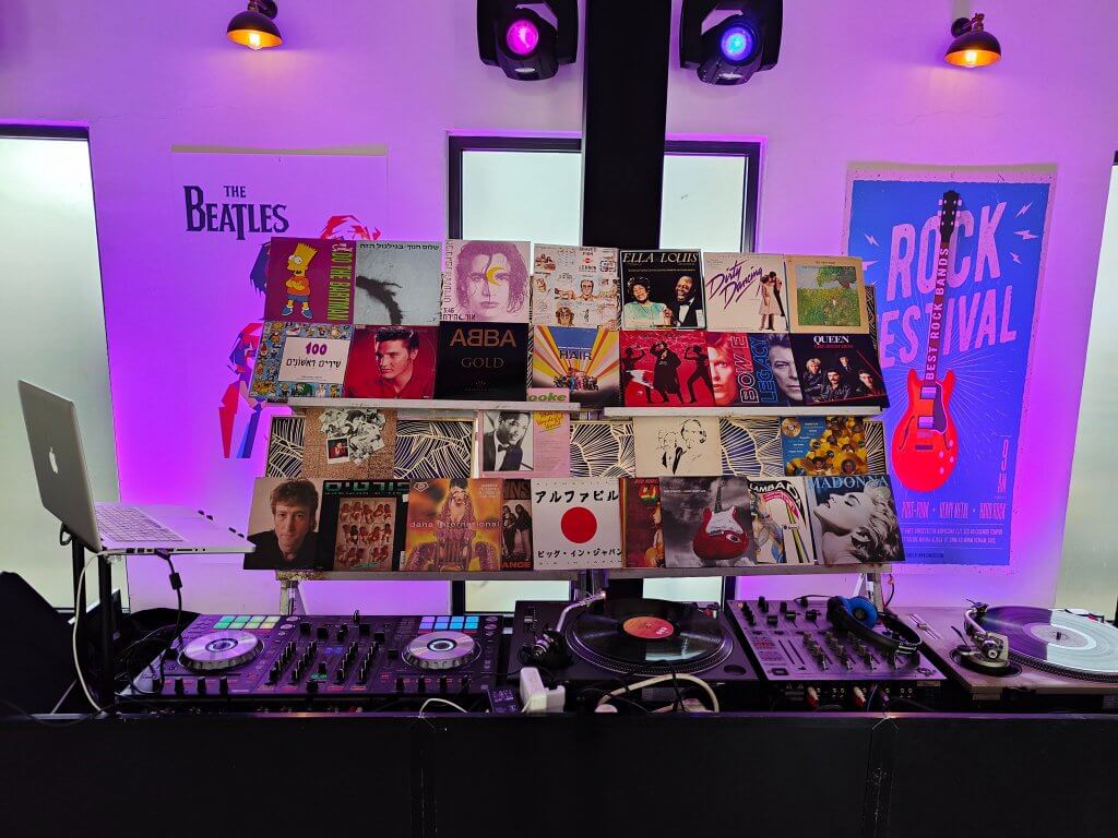 מוזיקה DJ לימי הולדת 50