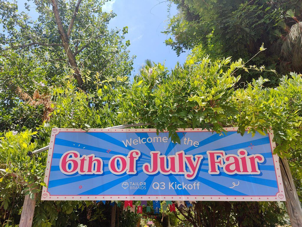 ארגון כנס לעסקים קטנים