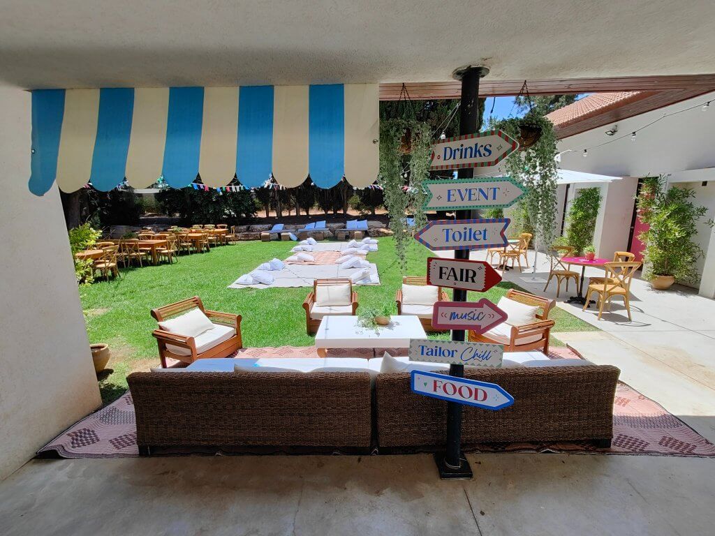 295626363_582394640188209_98698618000540566_n