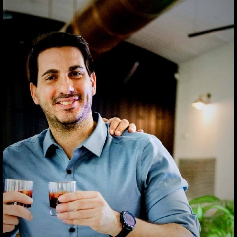 לירון בן צבי